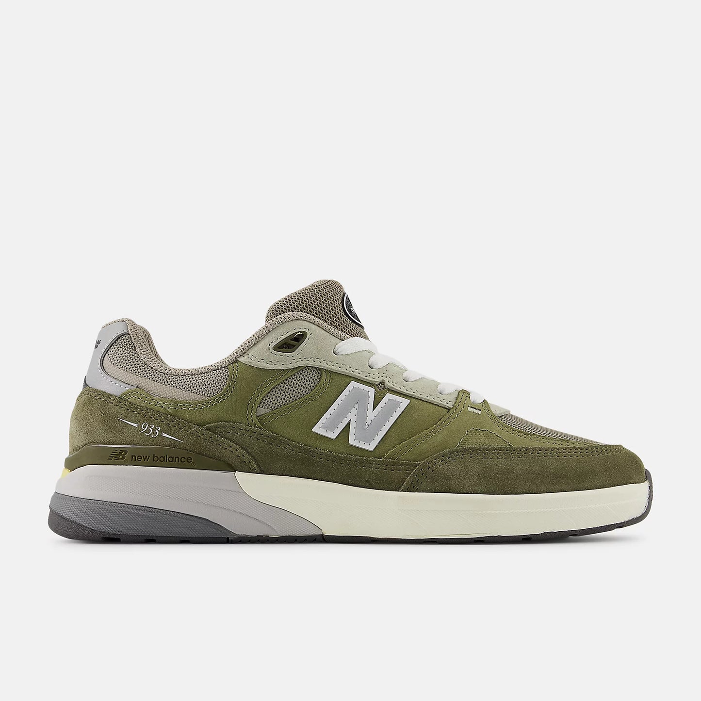 NB Numeric Andrew Reynolds 933