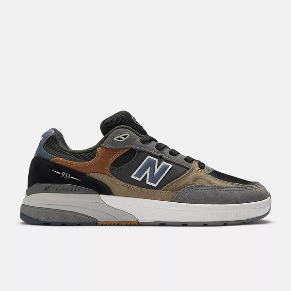 NB Numeric Andrew Reynolds 933